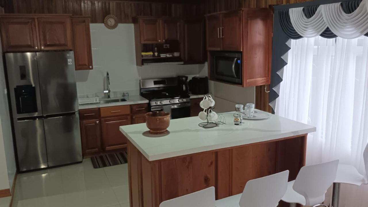 Monteverde Guesthouse 외부 사진